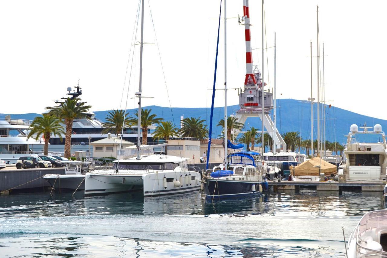 Tivat Apartments Екстериор снимка