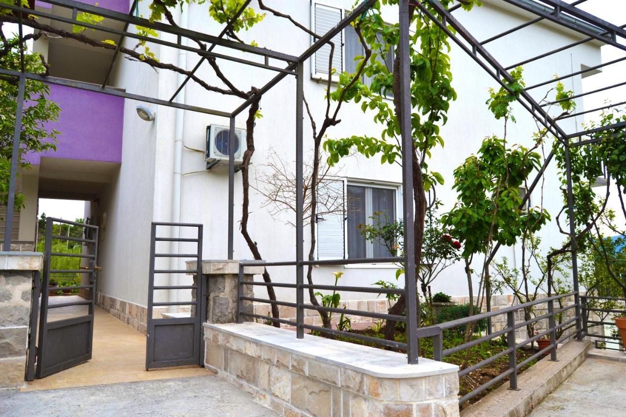 Tivat Apartments Екстериор снимка
