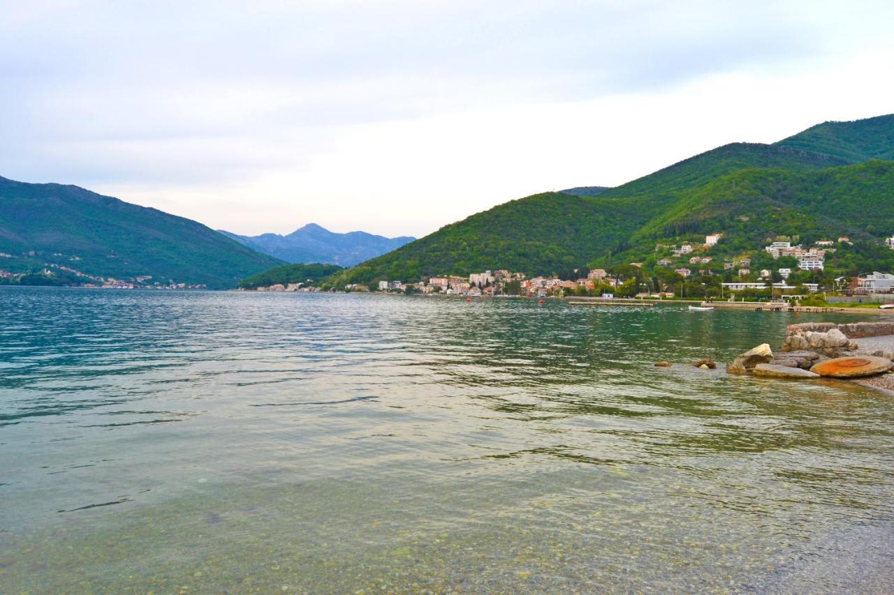 Tivat Apartments Екстериор снимка